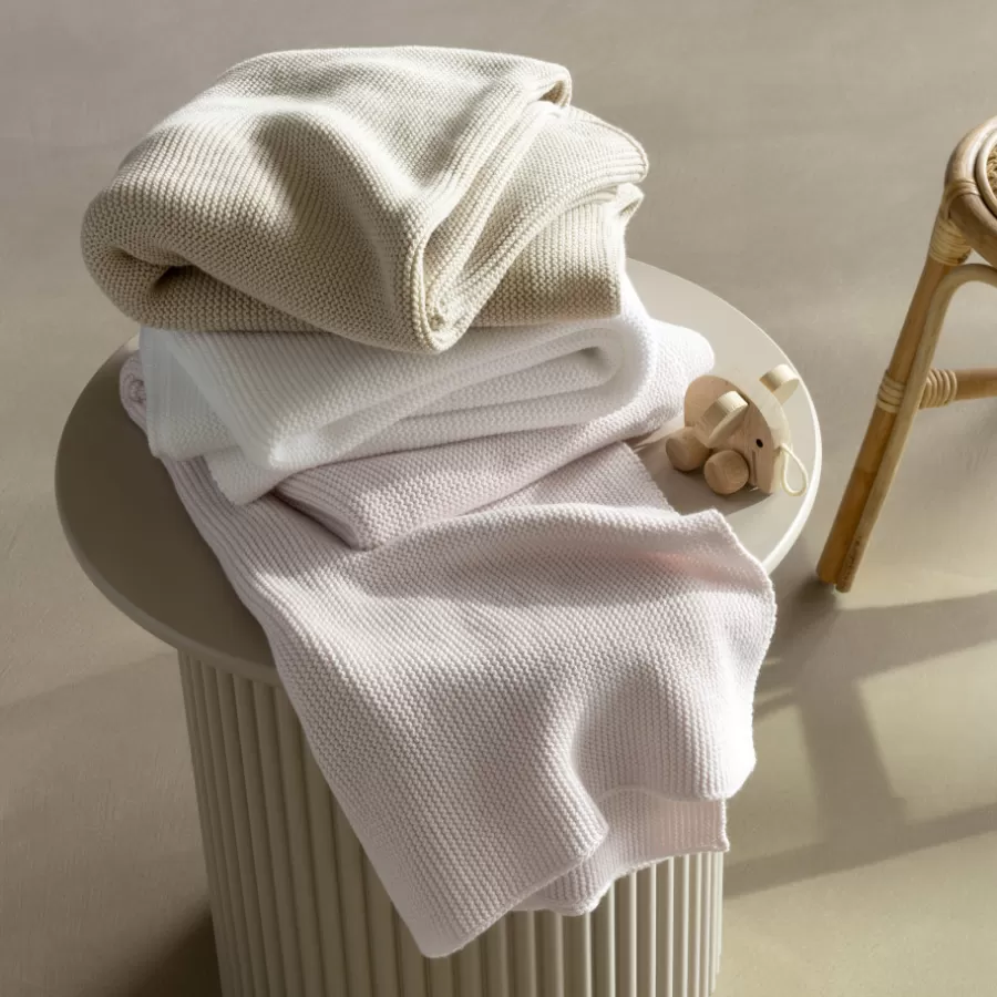 Carré Blanc Linge De Litbio | Accessoires | Couverture tricot coton bio Bienvenue blanc