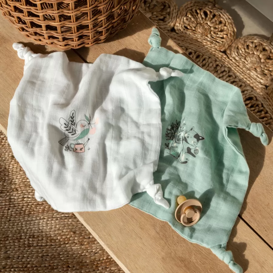 Carré Blanc Accessoires | Doudou coton bio Jardine blanc