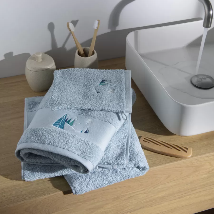 Carré Blanc Serviettes De Toilette | Nouveautés Bébénew | Serviette de toilette phosphorescente coton Stellaire bleu banquise